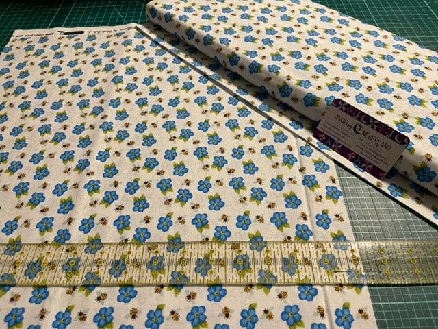 Sunny Sunflowers by Studio E Fabric Bundle, FQs Bundle Fabric, Honey Bee Cotton Fabric, Sunflower Panel, Sunflower Blocks, Bee Fabric