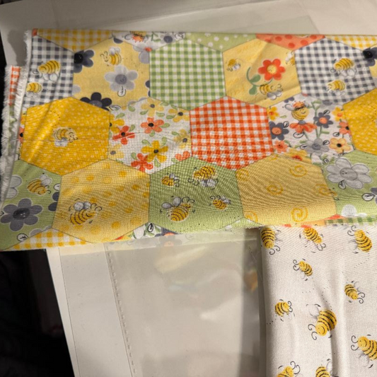 Multi Bee Honeycomb Cotton Fabric - Susybee Sweet Bees Cheater Fabric - SB20364-310