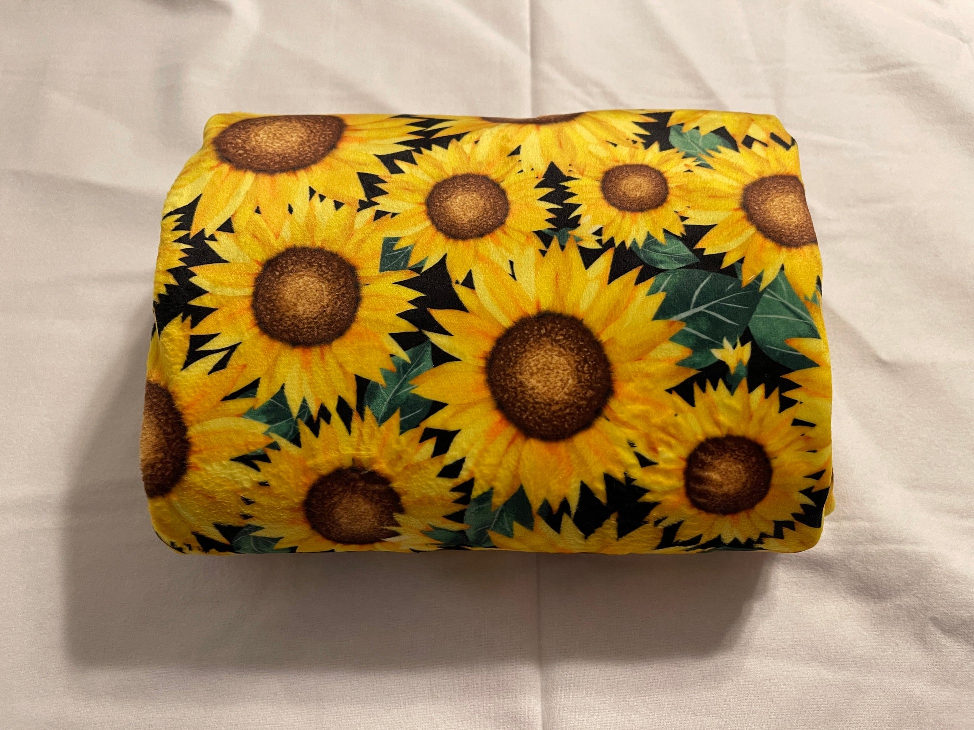 Shannon Fabrics Fabric 3 yards (108" x 58"/60") Minky Cuddle Fabric, Sunflower Digital Cuddle® Marigold, Sunflower Digital MINKY, You are my Sunshine Coordinate, Summer