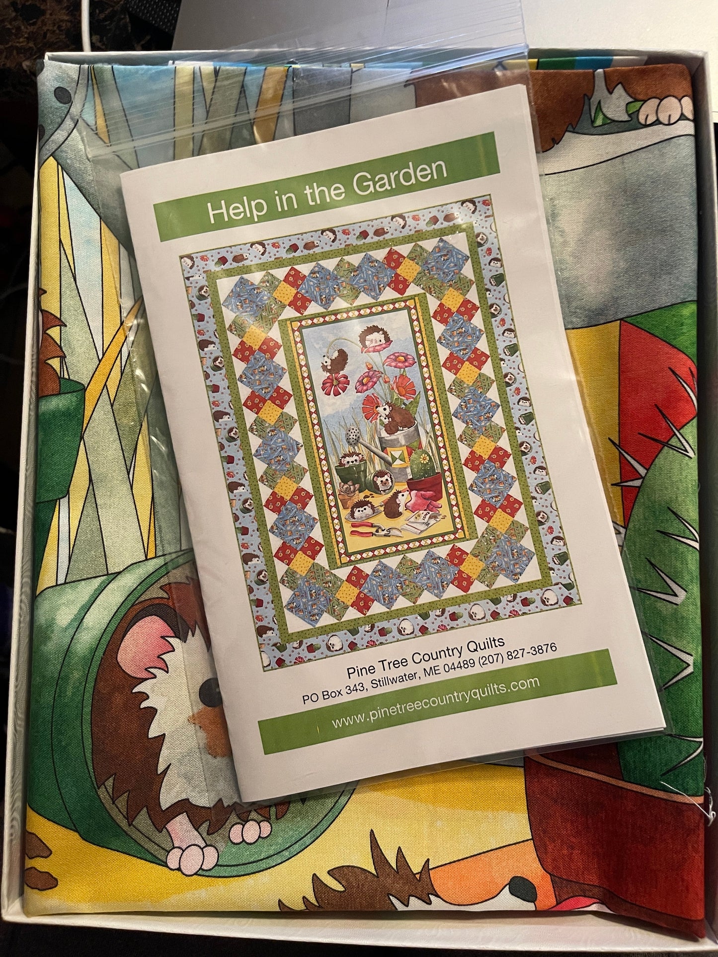 QT Fabrics Quilt Kit Who Let The Hogs Out Quilt Kit Help In The Garden by Pinetree Country Quilts