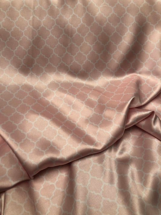Shannon Fabrics Fabric 1/4 yard Silky Satin Lattice Blush & White Fabric by the yard