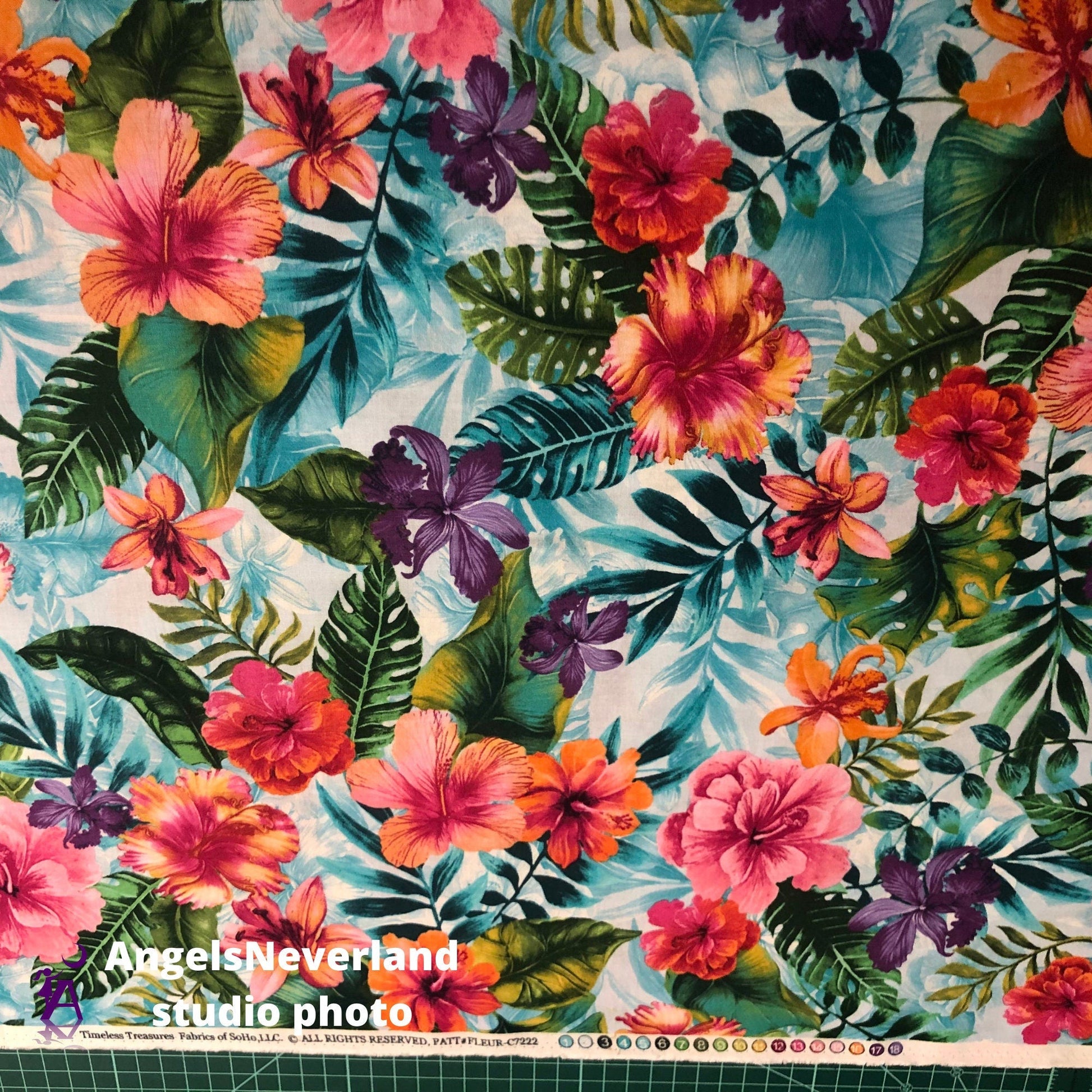 Timeless Treasures Fabric Timeless Treasures Hibiscus Tropical Paradise Fabric,