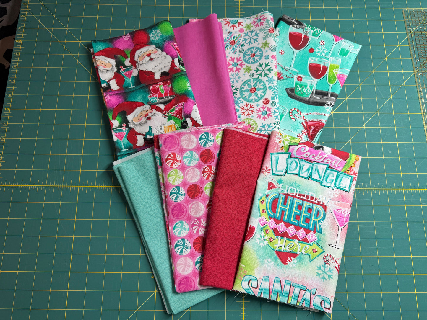 Holiday Spirits Cotton Fabric Bundle