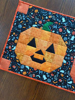 Jolly Jack-O-Lantern Table Runner Pattern – Halloween Quilt Pattern by Angela’s DIY Designs