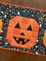 Jolly Jack-O-Lantern Table Runner Pattern – Halloween Quilt Pattern by Angela’s DIY Designs
