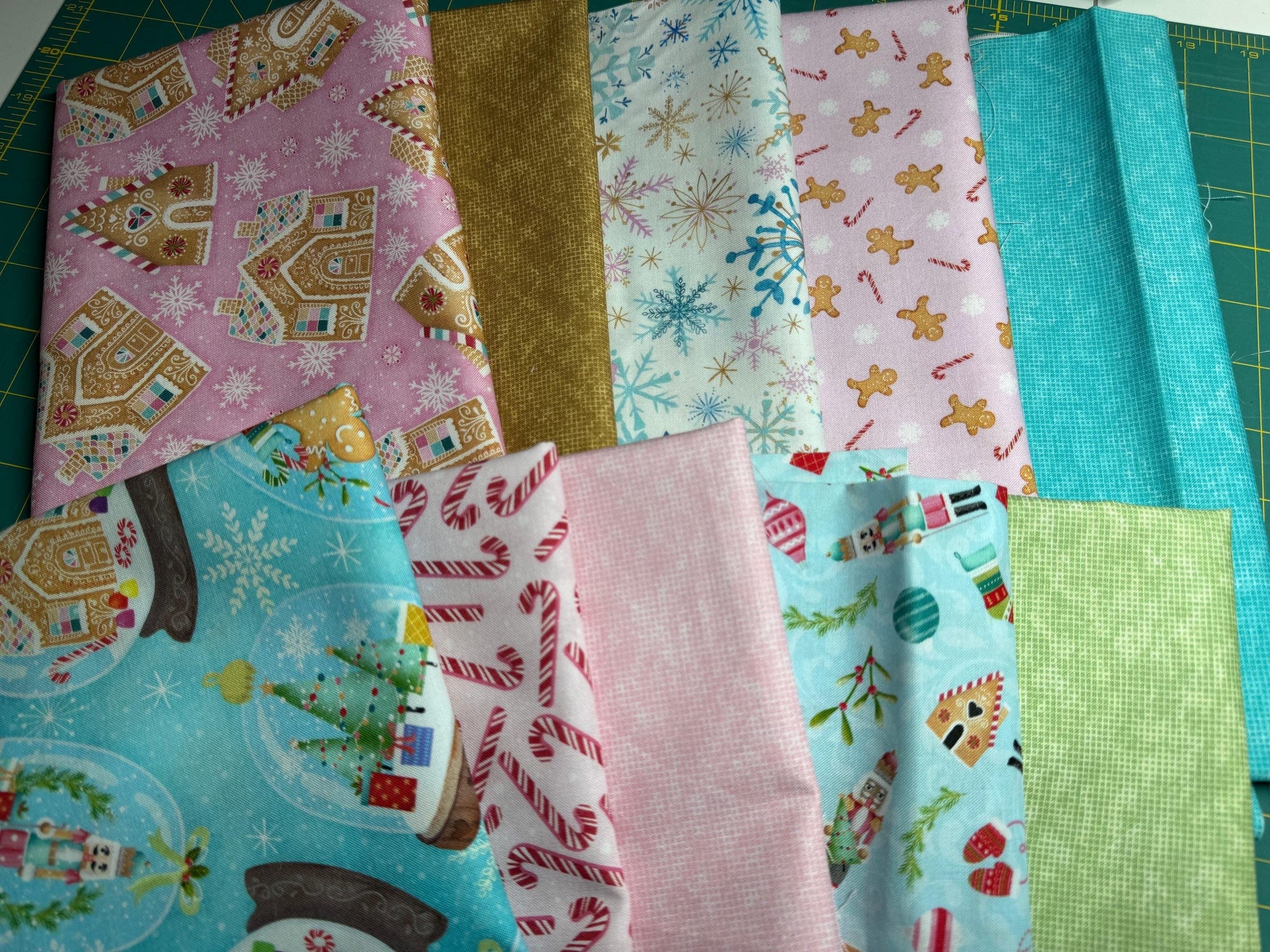 Gingerbread Dreams Cotton - Christmas Fabric Bundles - Half Yard Fabric Bundles